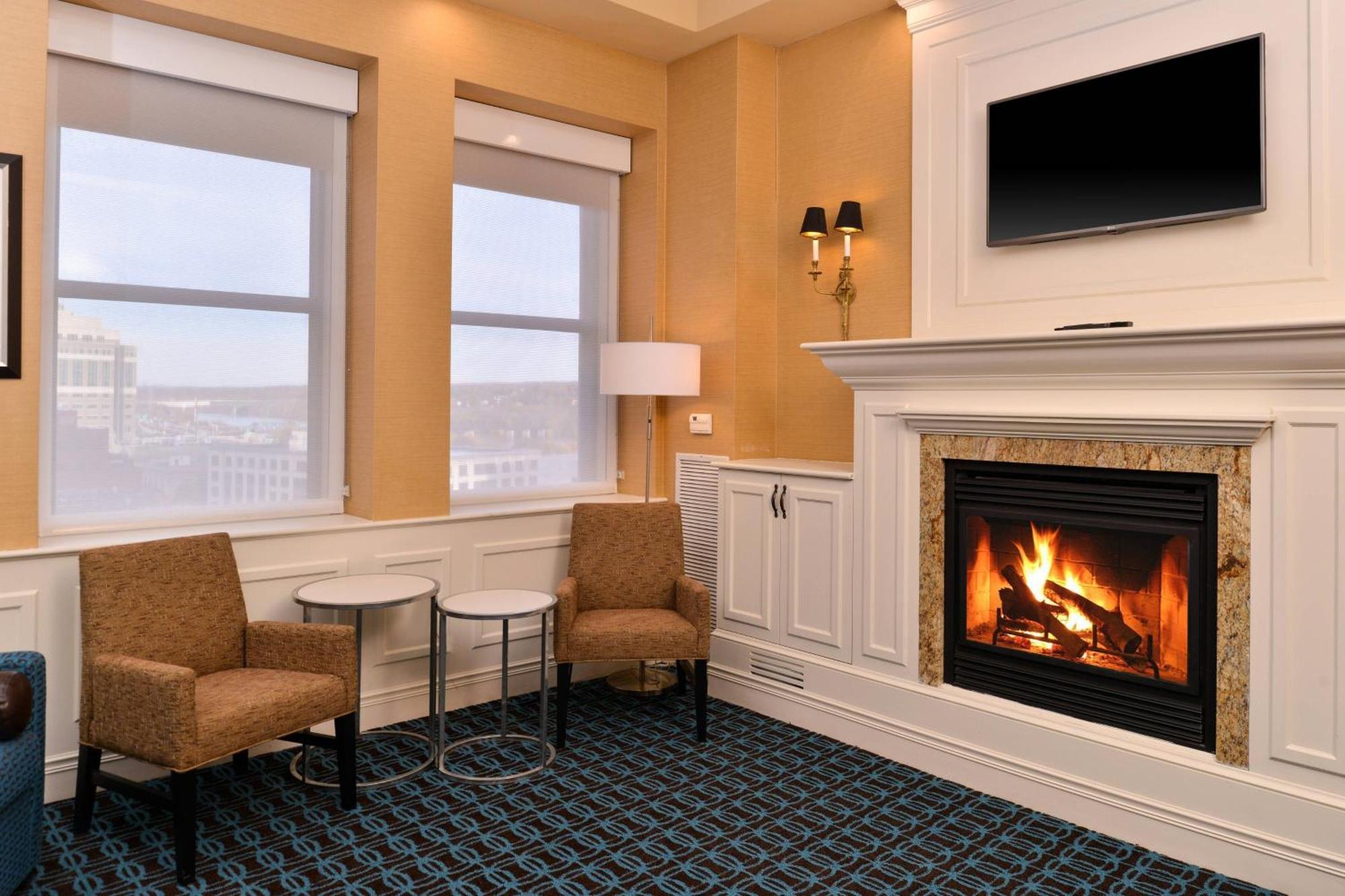 Fairfield Inn & Suites By Marriott Albany Downtown Екстер'єр фото
